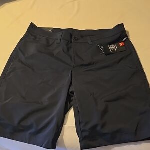 Under Armour Black Athletic Shorts Minimalist Design